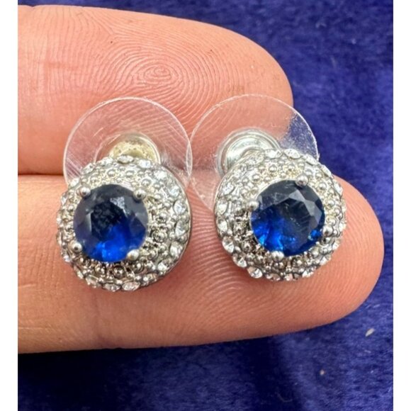 Round Blue silver color & Stud Earrings pierced circle READ - Picture 1 of 4